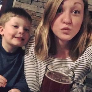 Meet your Posher, Karlie